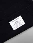 Шапка зимняя ESSENTIAL BEANIE Шапка зимняя ESSENTIAL BEANIE