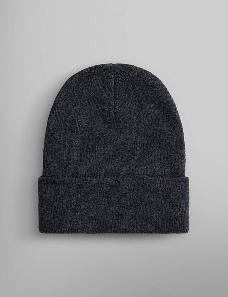 Шапка зимняя ESSENTIAL BEANIE Шапка зимняя ESSENTIAL BEANIE