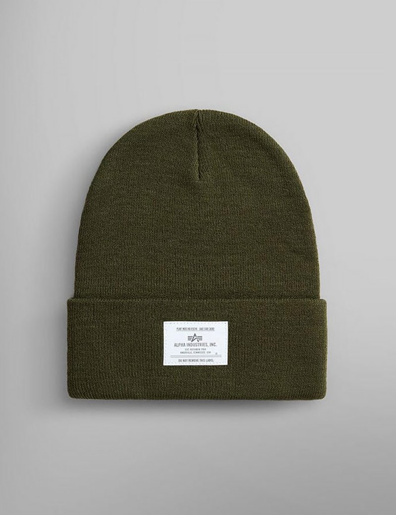 Шапка зимняя ESSENTIAL BEANIE Шапка зимняя ESSENTIAL BEANIE