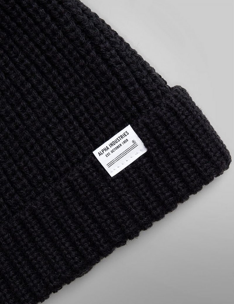 WATCH CAP ESSENTIAL Зимова Шапка 