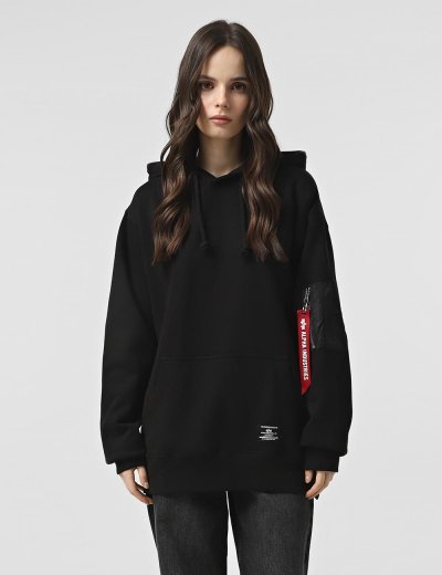 UTILITY POCKET HOODIE
