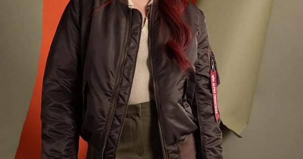 Женский бомбер MA-1 BOMBER JACKET W Alpha Industries™ цвет