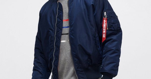 MA-1 BOMBER JACKET Alpha Industries™ цвет Replica blue